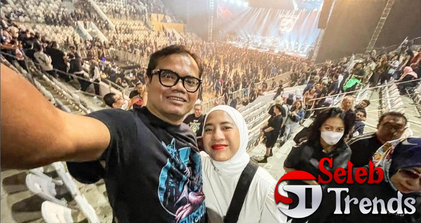 Soleh Solihun: di Konser Guns N' Roses Bersama Sang Istri