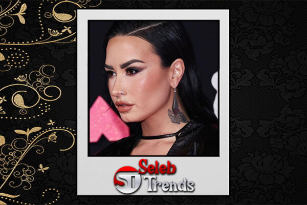 Demi Lovato Mencari Pasangan Lewat Kencan Online