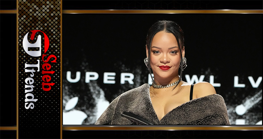 Gaya Trademark Dari Rihanna